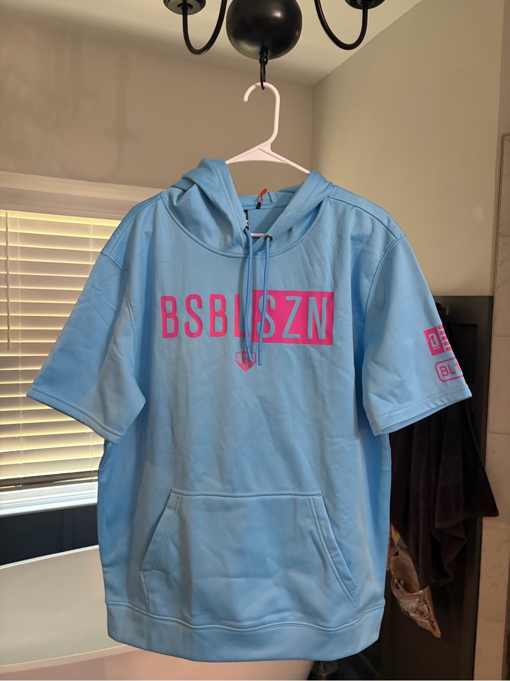Men’s Light Blue Short-Sleeve Hoodie